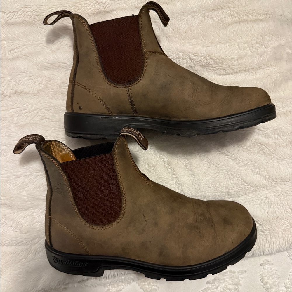 Blundstone rustic brown boots